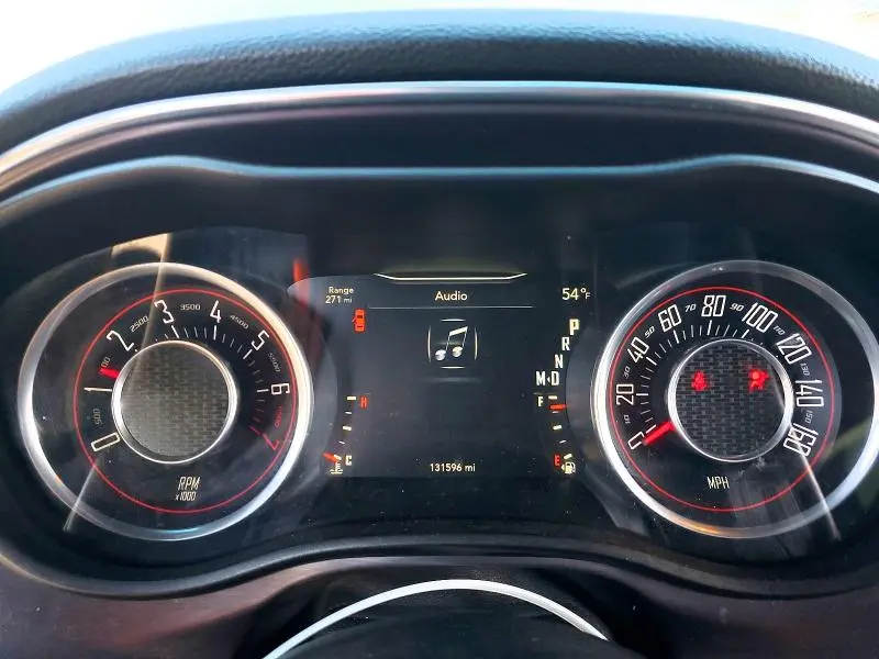 2016 DODGE CHALLENGER SXT  