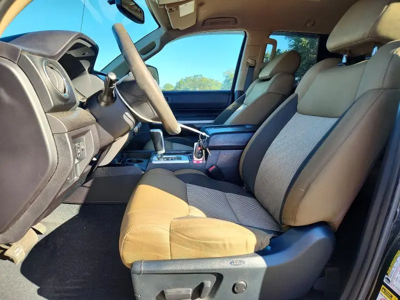 2015 TOYOTA TUNDRA SR5  