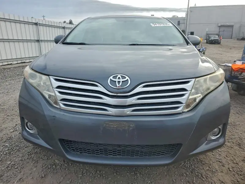 2012 TOYOTA VENZA LE  