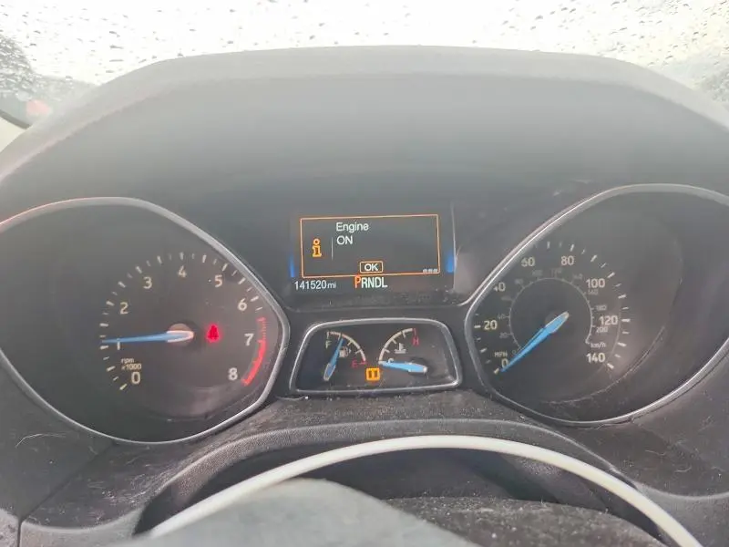 2015 FORD FOCUS SE  
