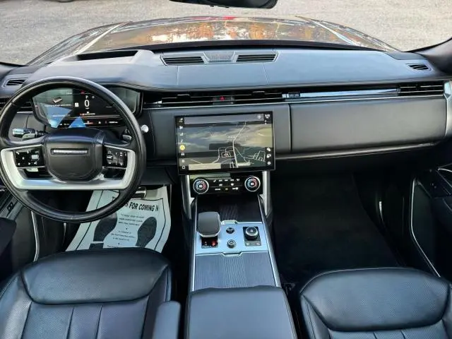 2022 LAND ROVER RANGE ROVER FIRST EDITION  