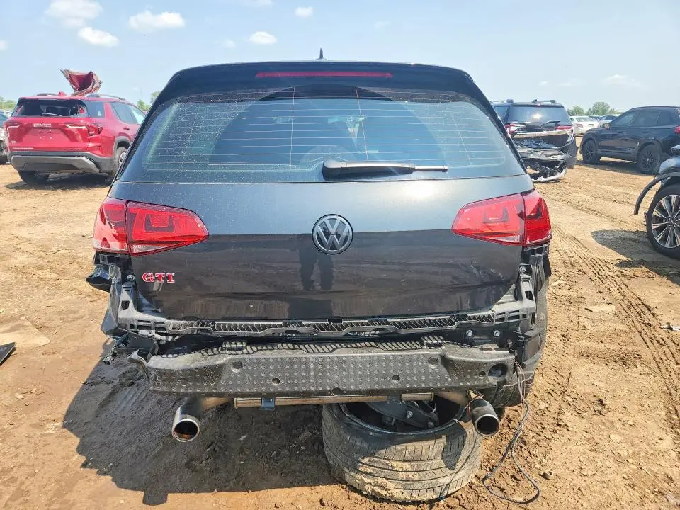 2017 VOLKSWAGEN GTI S/SE  