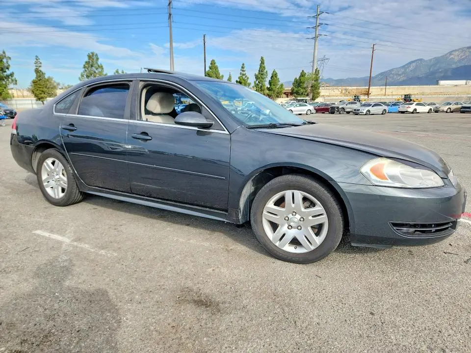 2013 CHEVROLET IMPALA LT  