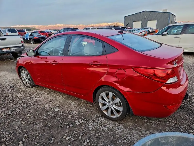 2012 HYUNDAI ACCENT GLS  