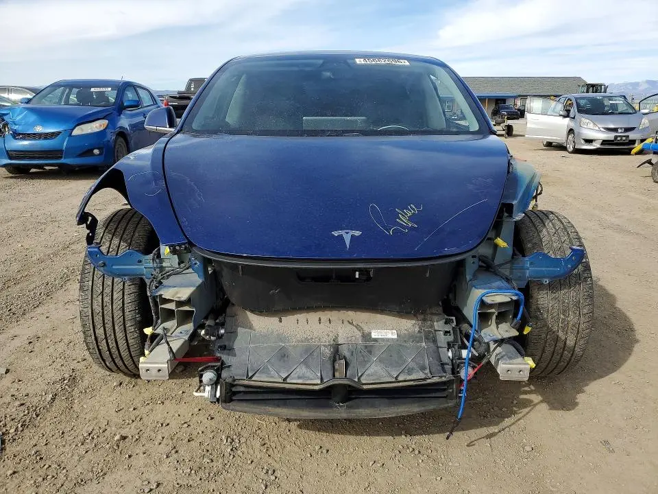 2018 TESLA MODEL 3   