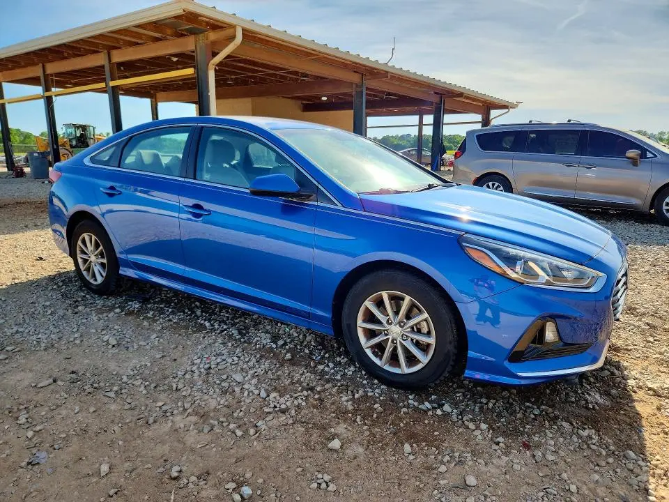 2018 HYUNDAI SONATA SE  