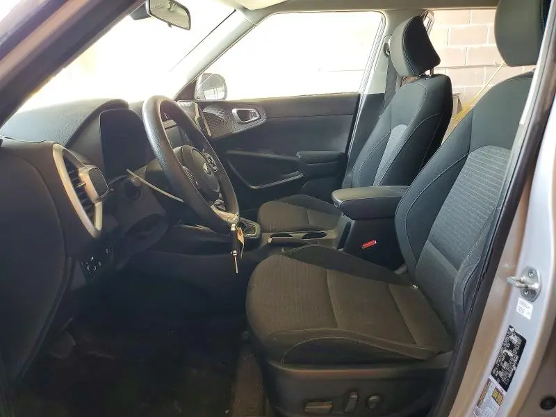 2021 KIA SOUL S  