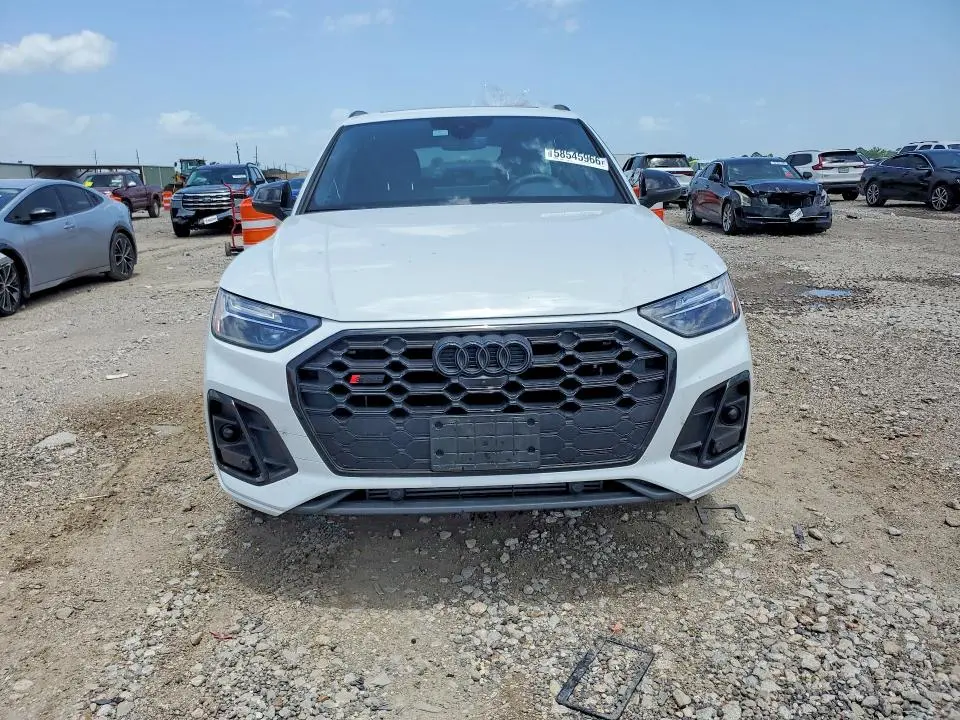 2024 AUDI SQ5 PREMIUM PLUS  