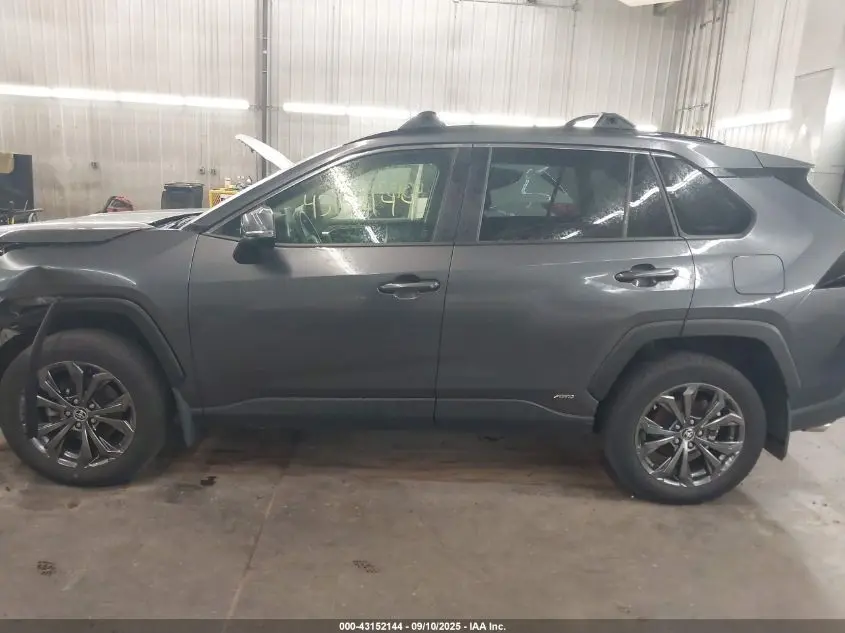 2024 TOYOTA RAV4 HYBRID XLE PREMIUM
