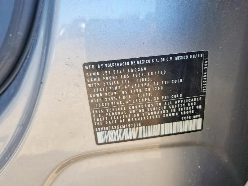 2019 VOLKSWAGEN TIGUAN SE  
