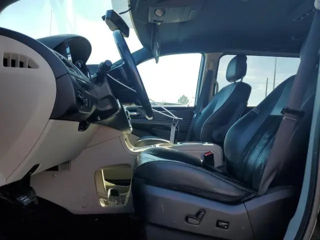 2017 DODGE GRAND CARAVAN SXT  