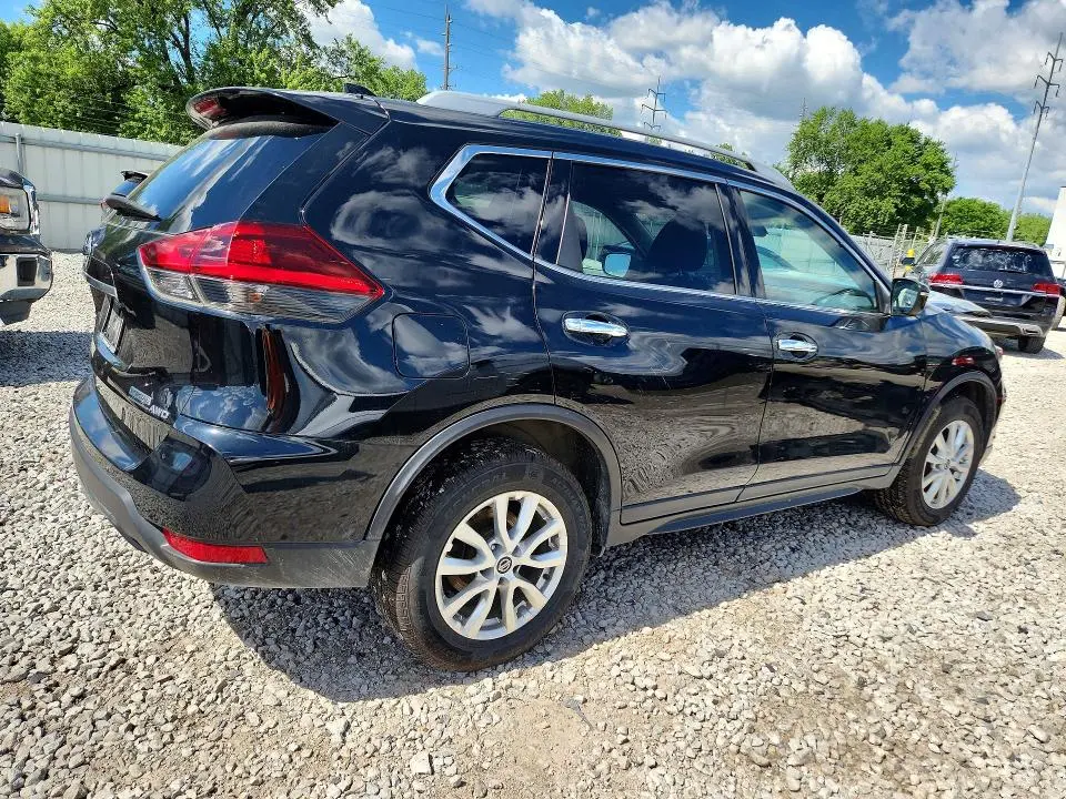 2019 NISSAN ROGUE S  