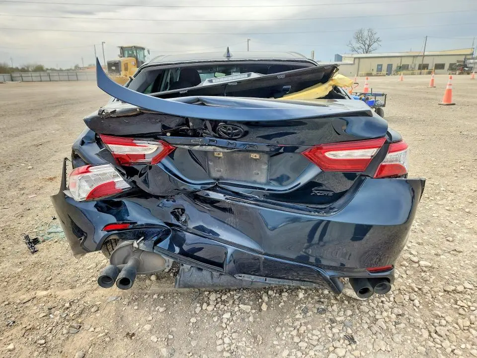 2020 TOYOTA CAMRY XSE  