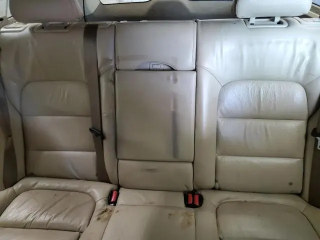 2011 VOLVO XC70 T6  