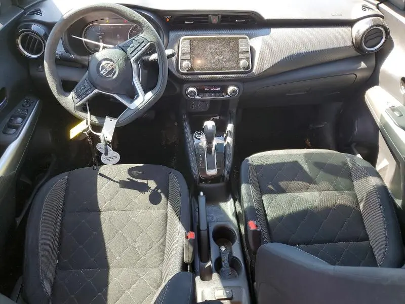 2018 NISSAN KICKS SV  