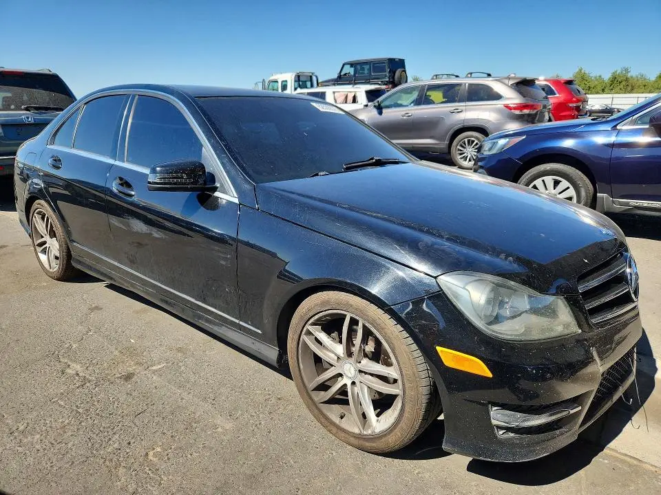 2014 MERCEDES-BENZ C 250  