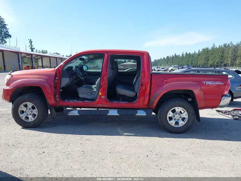 2013 TOYOTA TACOMA PRERUNNER V6