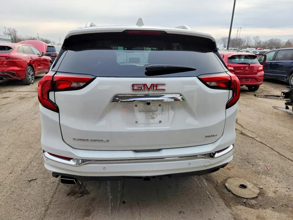 2018 GMC TERRAIN DENALI  