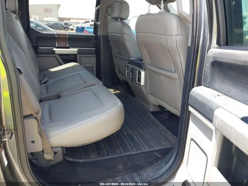 2015 FORD F-150 LARIAT