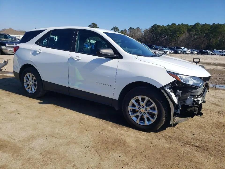 2020 CHEVROLET EQUINOX LS  