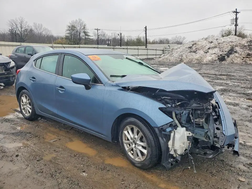2014 MAZDA 3 TOURING  