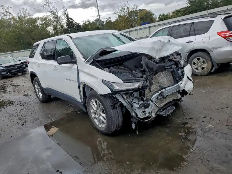 2023 CHEVROLET TRAVERSE LS  