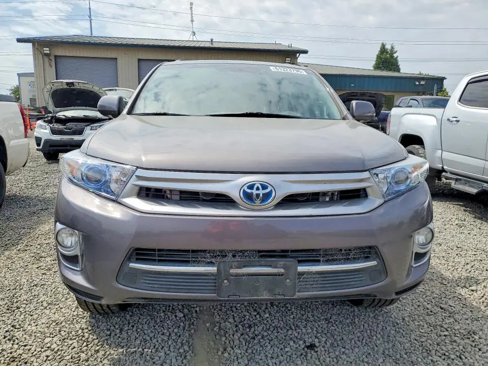 2013 TOYOTA HIGHLANDER HYBRID LIMITED  