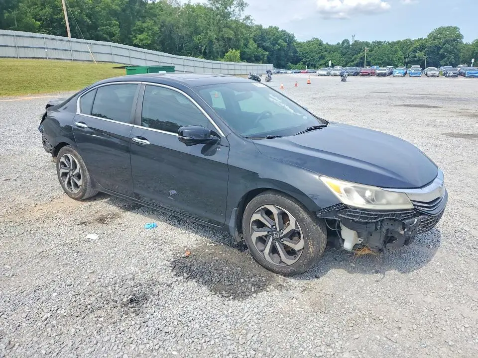 2017 HONDA ACCORD EX  