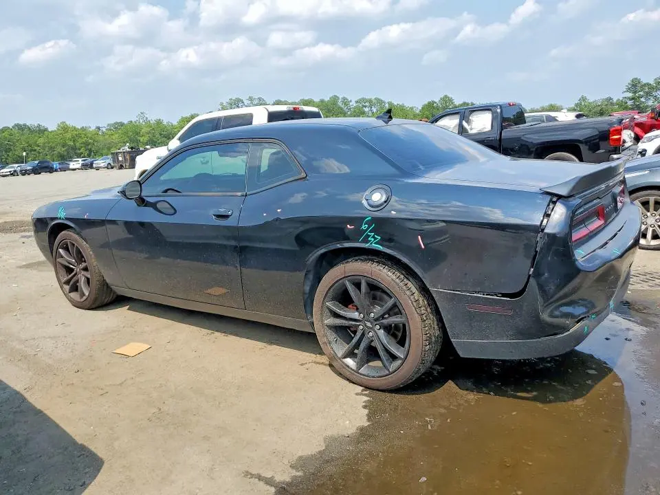2018 DODGE CHALLENGER SXT  