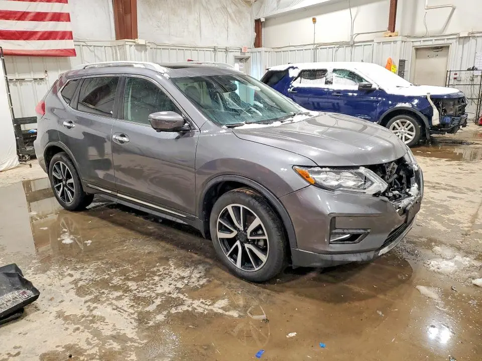 2019 NISSAN ROGUE S  