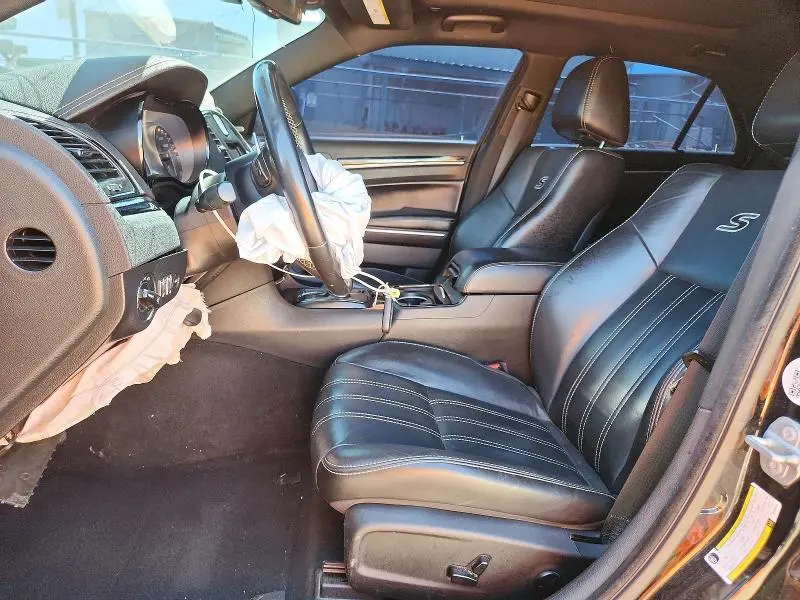 2019 CHRYSLER 300 S  