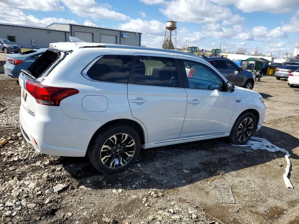 2018 MITSUBISHI OUTLANDER SE  