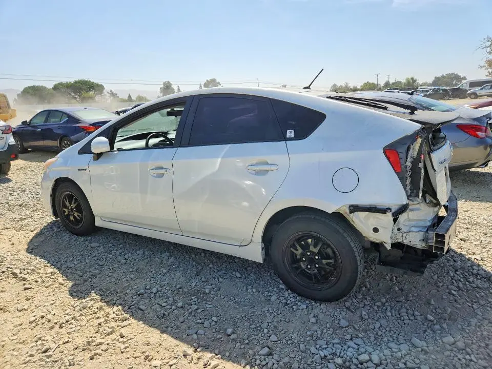 2014 TOYOTA PRIUS TWO  