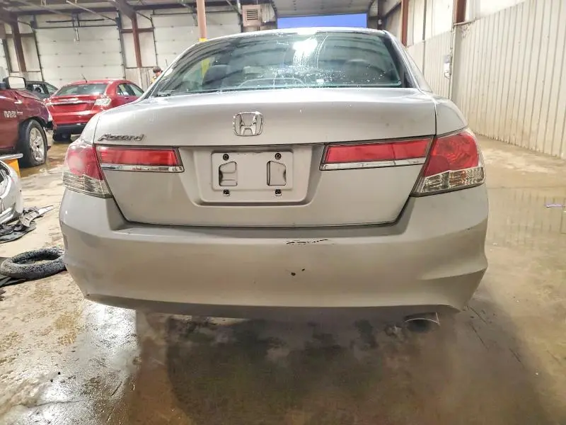 2012 HONDA ACCORD LX  