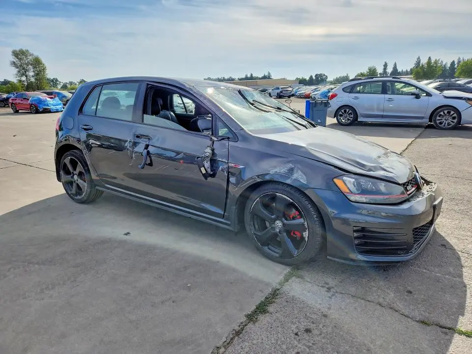 2015 VOLKSWAGEN GTI   