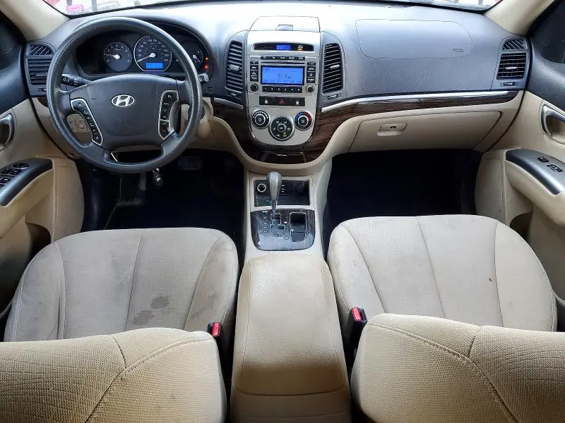 2010 HYUNDAI SANTA FE GLS  