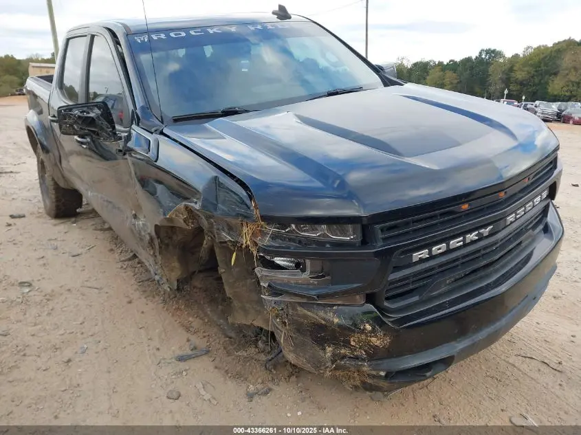 2021 CHEVROLET SILVERADO 1500 4WD  SHORT BED RST