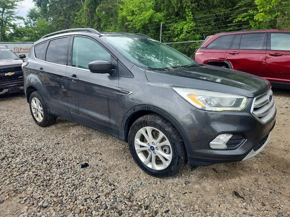 2018 FORD ESCAPE SEL  