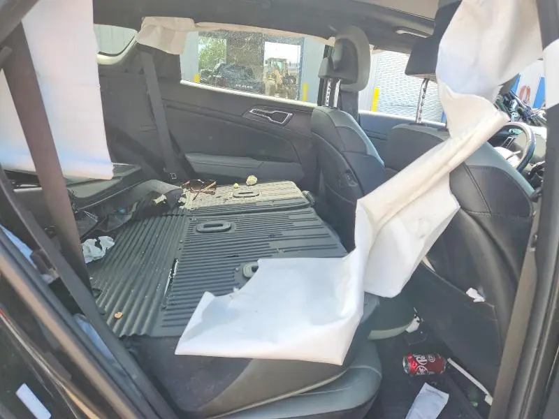 2023 KIA SPORTAGE X LINE  