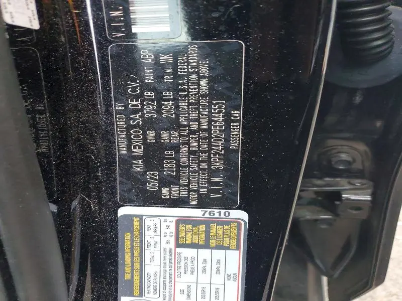 2023 KIA FORTE LXS  