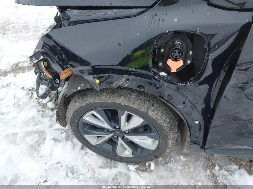 2022 CHEVROLET BOLT EUV FWD LT