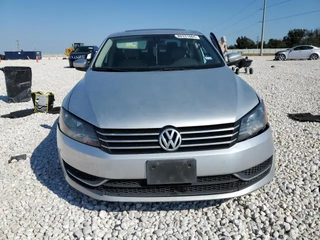 2013 VOLKSWAGEN PASSAT SE  