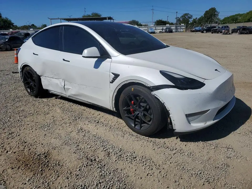 2022 TESLA MODEL Y   