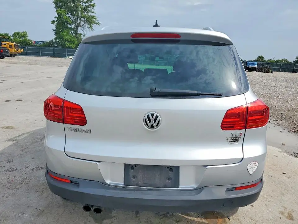 2017 VOLKSWAGEN TIGUAN WOLFSBURG  