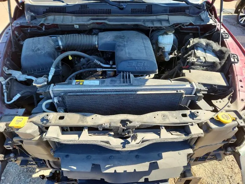 2018 RAM 1500 SLT  