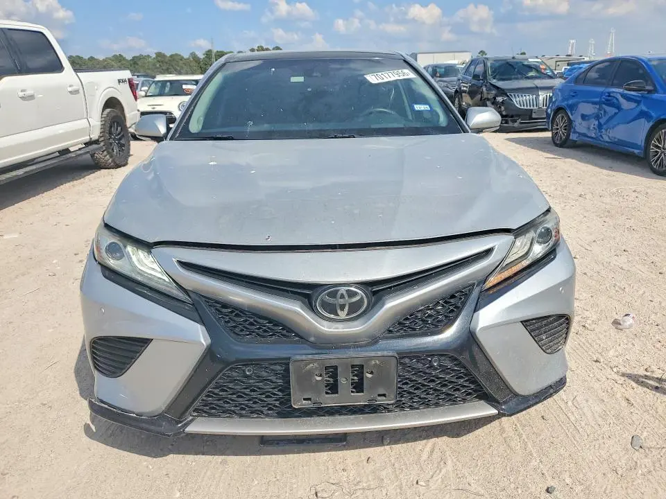 2018 TOYOTA CAMRY XSE V6  