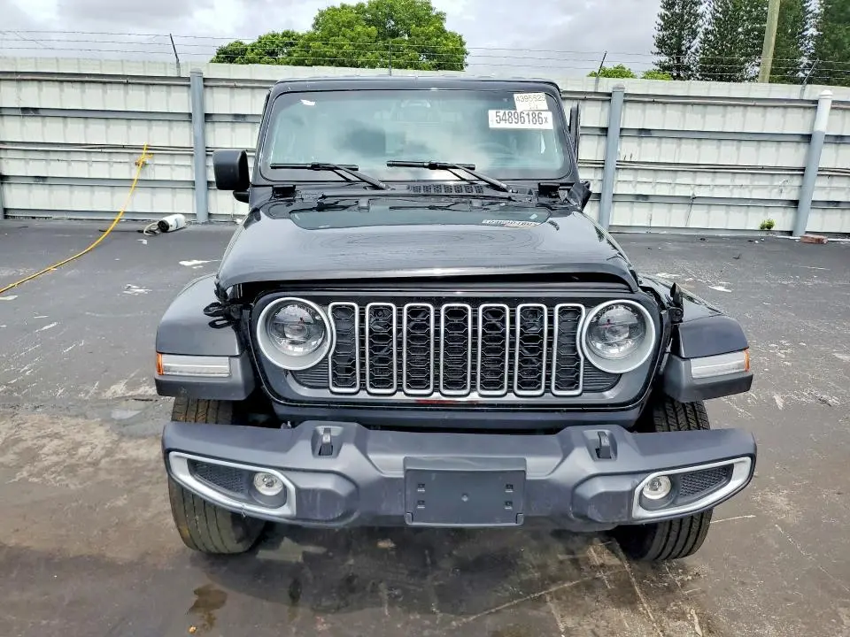 2025 JEEP WRANGLER SAHARA  