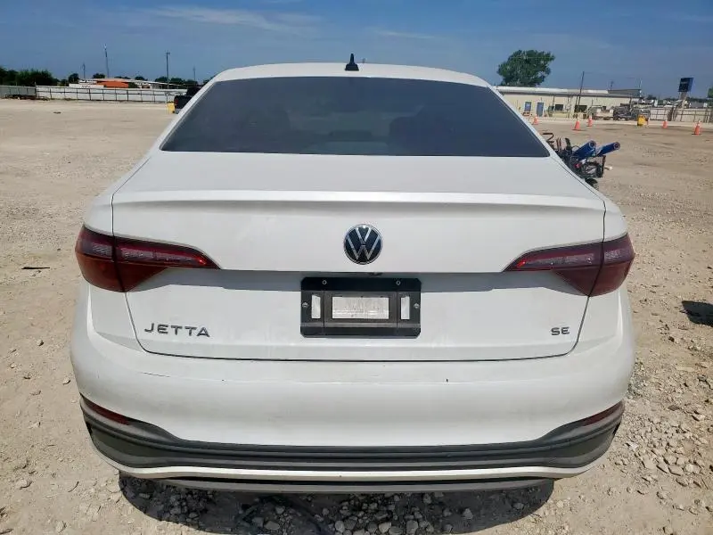 2024 VOLKSWAGEN JETTA SE  
