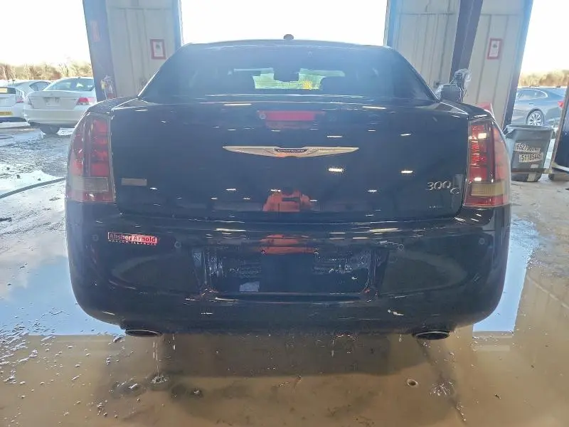 2014 CHRYSLER 300C VARVATOS  