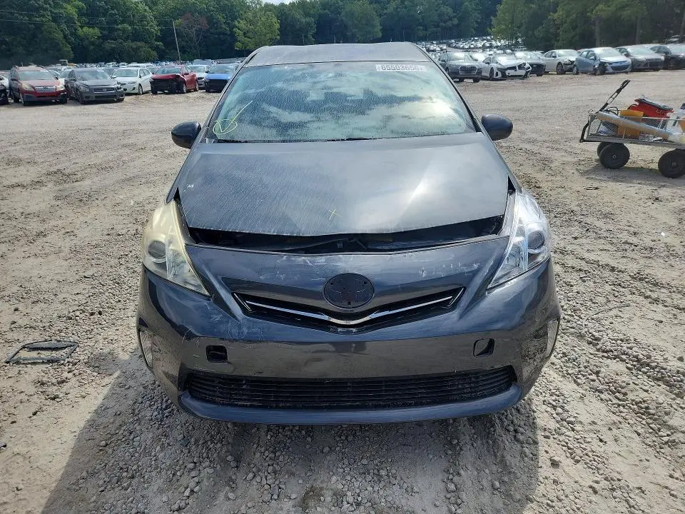 2013 TOYOTA PRIUS V THREE  